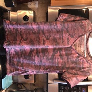 Camo tee